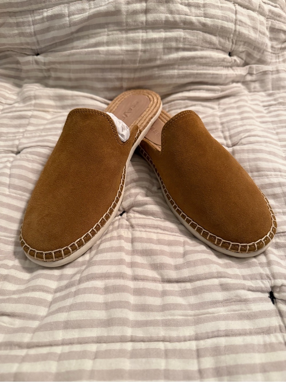 Womens Slip-On Suede Mule Seavees - camel size 8